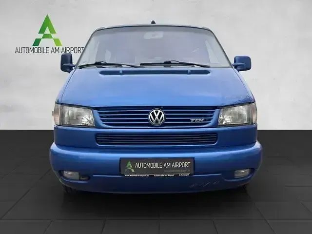 Usata VW Multivan 100 CV (73 kW) 2000 Blu Monovolume