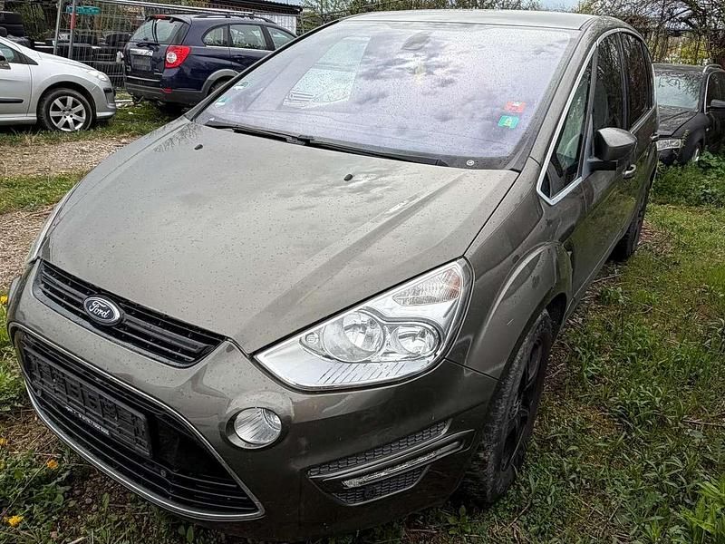 Second-hand Ford Galaxy 163 CP (119 kW) 2011 Verde Monovolum
