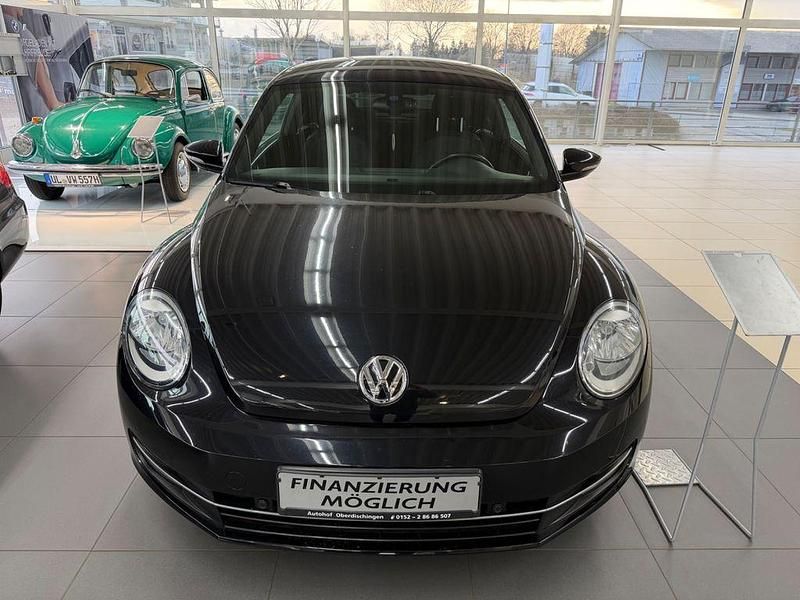 Gebraucht VW Beetle Cup 105 PS (77 kW) 2014 Schwarz Kleinwagen