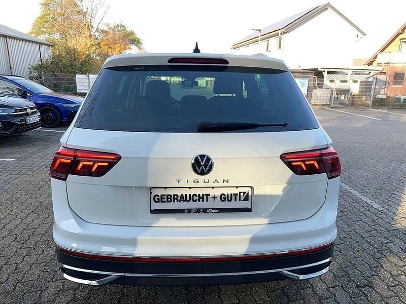 Gebraucht VW Tiguan Pro 200 PS (147 kW) 2022 Weiß SUV