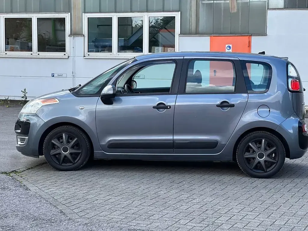 Gebraucht Citroën C3 Picasso Tendance 95 PS (69 kW) 2010 Grau Van / Kleinbus