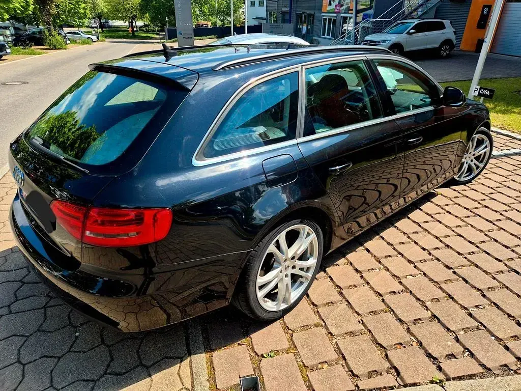 Gebraucht Audi A4 S-Line 143 PS (105 kW) 2008 Schwarz Kombi