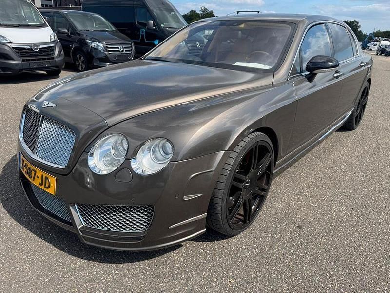 Grün Gebraucht 2006 Bentley Continental Flying Spur Limousine | 23.500 € (Guter Preis) - Bild 1/4