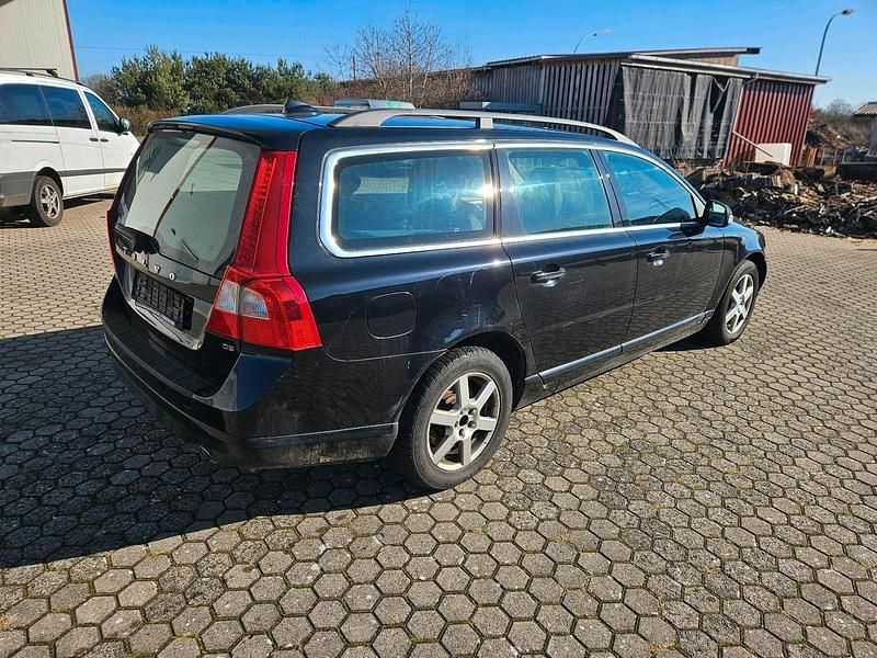 Gebraucht Volvo V70 205 PS (150 kW) 2010 Schwarz Kombi
