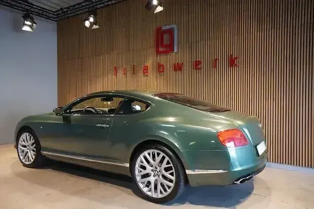 Gebraucht Bentley Continental GT 507 PS (372 kW) 2013 Grün Coupé
