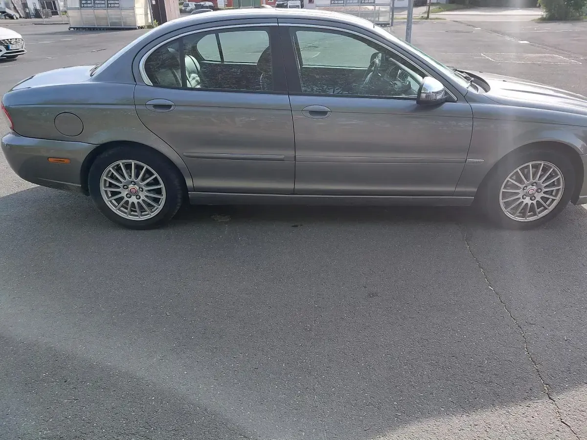 Gebraucht Jaguar X-type 196 PS (144 kW) 2008 Grau Limousine