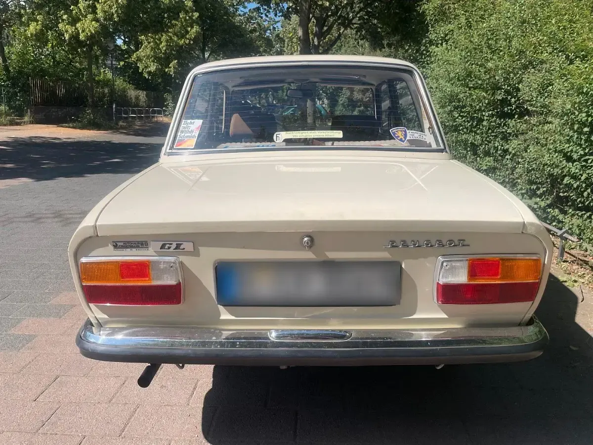 Gebraucht Peugeot 304 65 PS (47 kW) 1977 Weiß Limousine