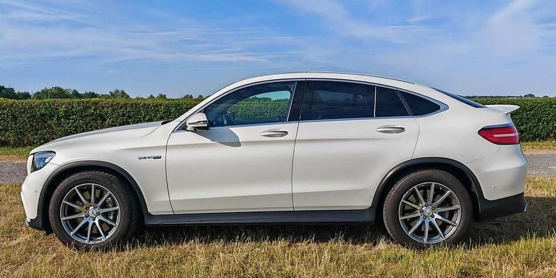 Weiß Gebraucht 2019 Mercedes GLC63 AMG AMG Coupé | 54.511 € (Superpreis) - Bild 1/4