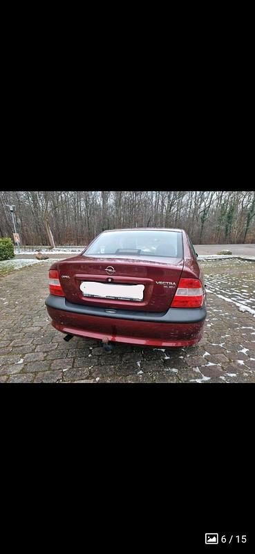Gebraucht Opel Vectra 101 PS (74 kW) 1998 Limousine