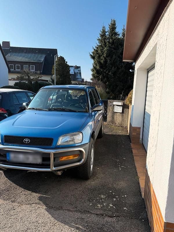 Gebraucht Toyota RAV4 128 PS (94 kW) 1995 Blau SUV