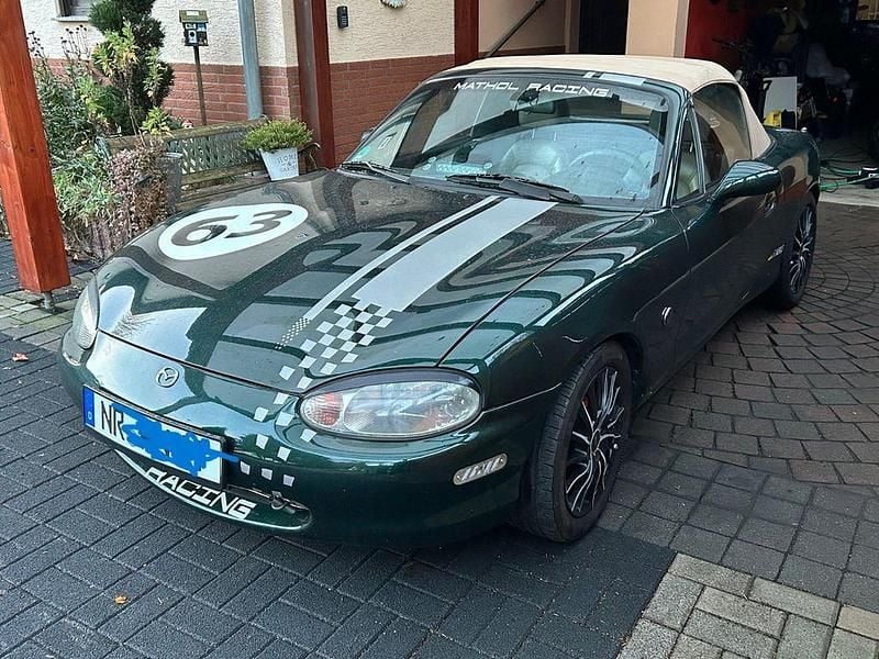 Second-hand Mazda MX5 110 CP (80 kW) 2000 Verde Cabrio