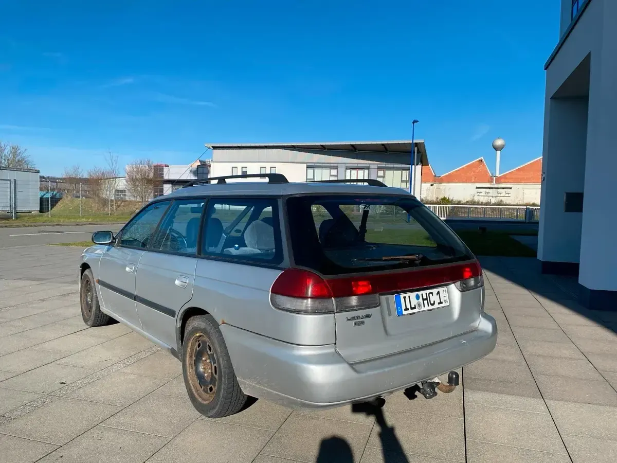Gebraucht Subaru Legacy 116 PS (85 kW) 1997 Silber Kombi