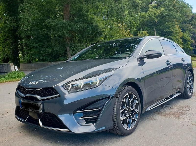 Gebraucht Kia ProCeed GT-Line 160 PS (117 kW) 2022 Grau Kombi