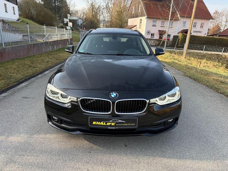 Gebraucht BMW 318 Advantage 150 PS (110 kW) 2015 Schwarz Kombi