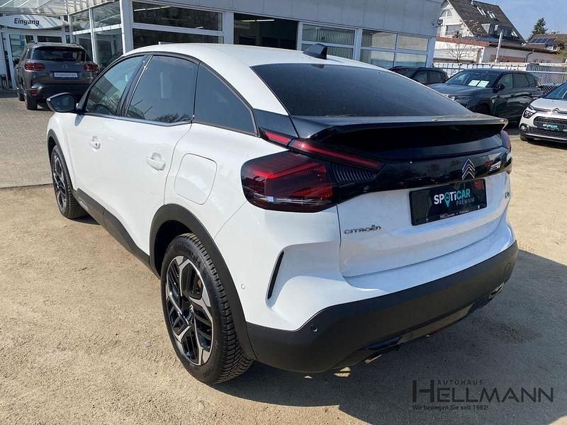 Gebraucht Citroën C4 Shine 131 PS (96 kW) 2024 Weiß SUV