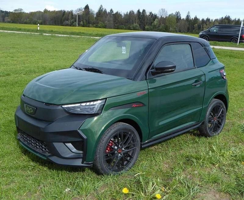 Uusi Ligier JS50 2025 Sininen Viistoperä