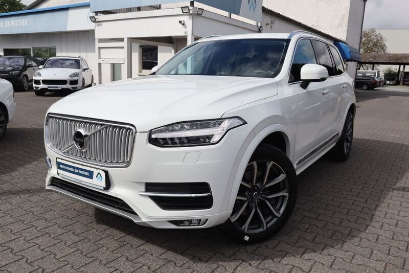 Ice white, solid Gebraucht 2018 Volvo XC90 Inscription SUV | 36.980 € (Etwas zu teuer) - Bild 1/2