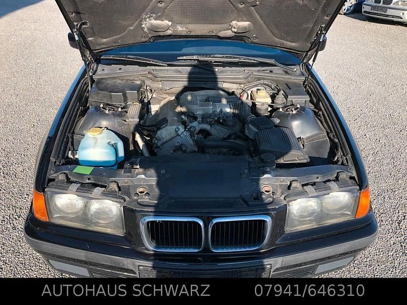 Gebraucht BMW 316 102 PS (75 kW) 1998 Schwarz Limousine