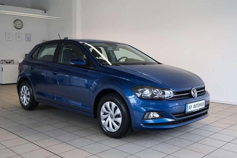 Reef blue metallic Gebraucht 2021 VW Polo Comfortline Kleinwagen | 12.990 € (Superpreis) - Bild 1/3