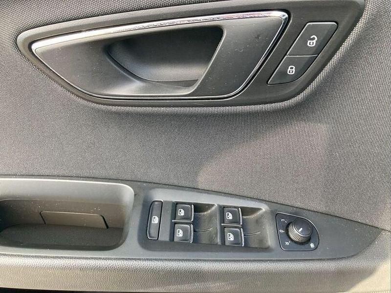 Gebraucht Seat Leon 131 PS (96 kW) 2019 Grau Limousine