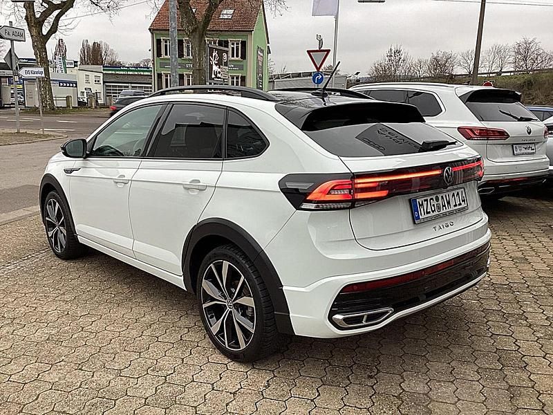 Gebraucht VW Taigo R-line 150 PS (110 kW) 2023 Pure whiteschwarz SUV