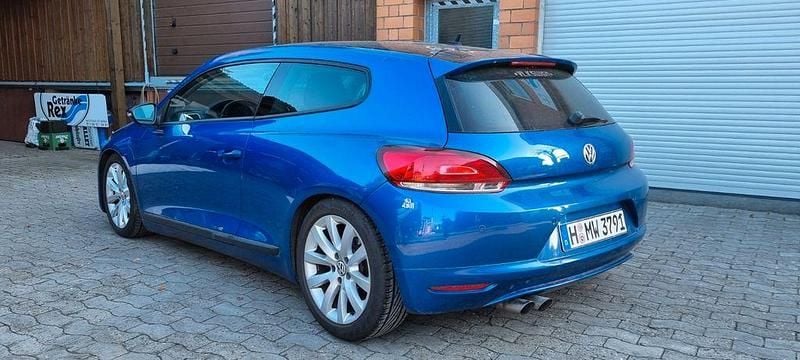 Gebraucht VW Scirocco 140 PS (102 kW) 2009 Blau Coupé