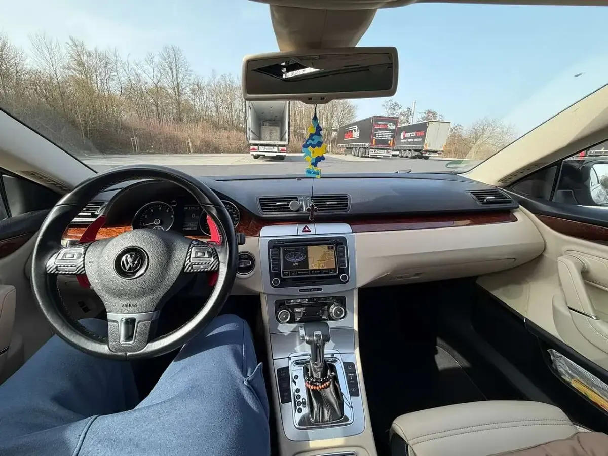 Gebraucht VW Passat Exclusive 299 PS (219 kW) 2011 Coupé