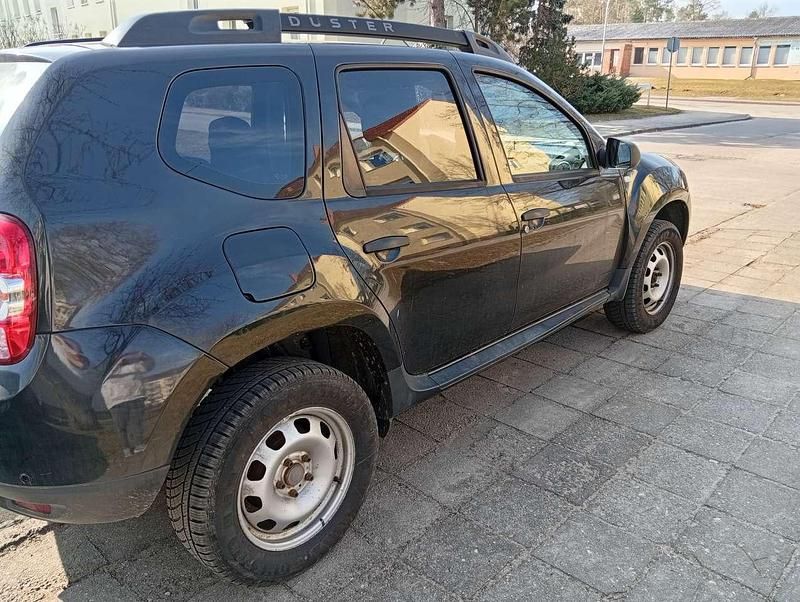 Gebraucht Dacia Duster Prestige 114 PS (83 kW) 2016 Schwarz SUV