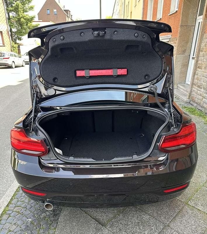 Gebraucht BMW 218 Advantage 150 PS (110 kW) 2017 Braun Coupé