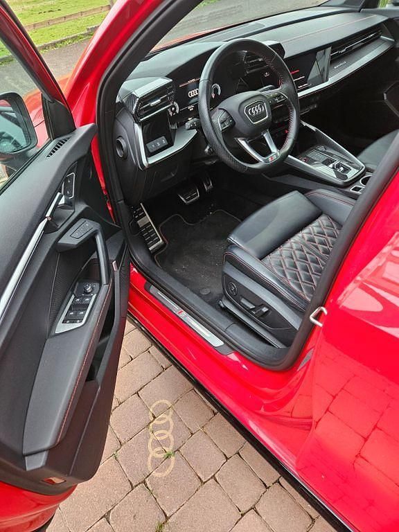 Gebraucht Audi S3 Edition .1 310 PS (228 kW) 2021 Rot Limousine