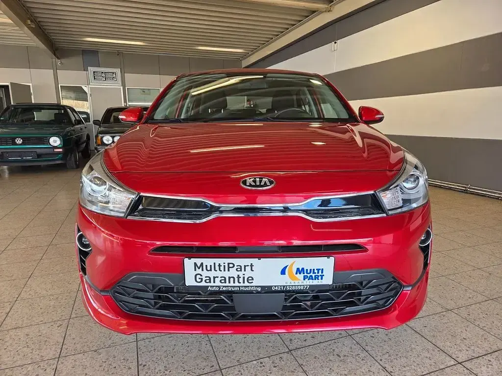 Gebraucht Kia Rio Vision 101 PS (74 kW) 2021 Rot Limousine