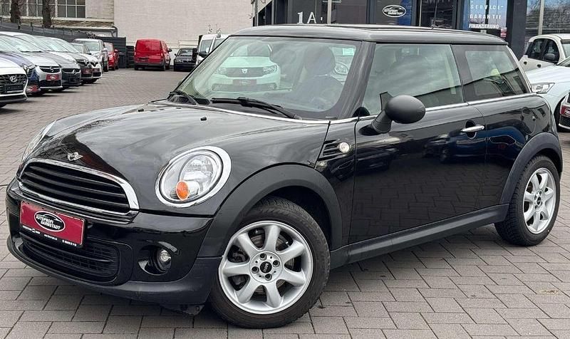 Midnight black metallic Gebraucht 2013 Mini ONE Kleinwagen | 6.999 € (Etwas zu teuer) - Bild 1/4