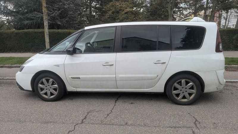 Gebraucht Renault Espace 173 PS (127 kW) 2014 Weiß Van / Kleinbus