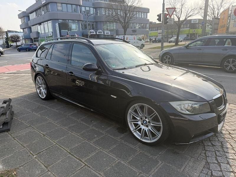 Gebraucht BMW 325 M Sport 197 PS (144 kW) 2008 Schwarz Kombi