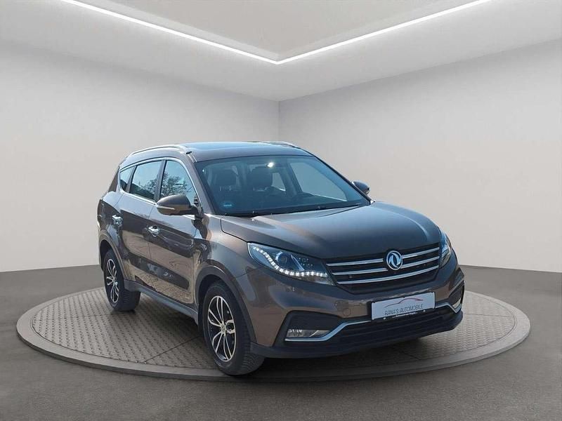 Gebraucht DFSK Glory 580 145 PS (106 kW) 2019 Braun SUV