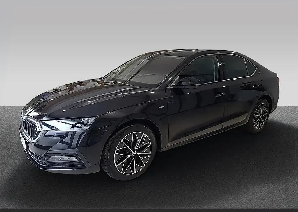 Gebraucht Skoda Octavia 150 PS (110 kW) 2022 Schwarz Limousine
