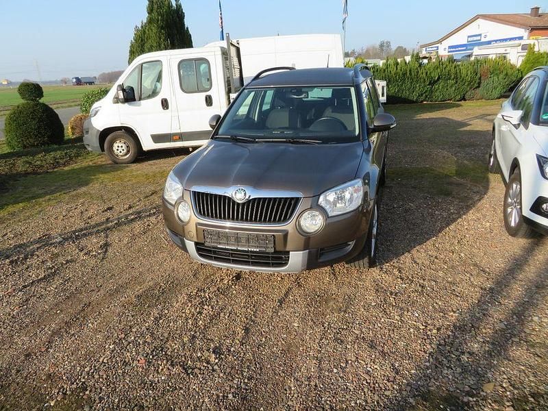 Gebraucht Skoda Yeti Plus Edition 122 PS (89 kW) 2012 Braun SUV
