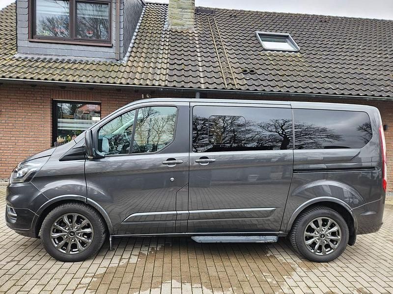 Gebraucht Ford Tourneo Titanium X 170 PS (125 kW) 2018 Grau Van / Kleinbus