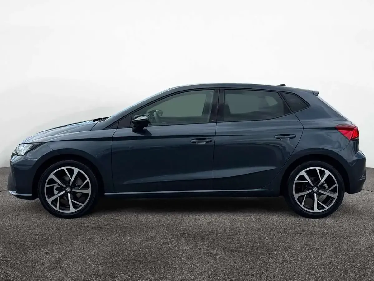 Gebraucht Seat Ibiza FR 116 PS (85 kW) 2026 Magnetic grau Kleinwagen
