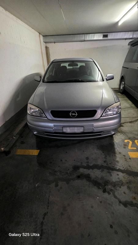 Gebraucht Opel Astra 115 PS (84 kW) 2000 Silber Limousine