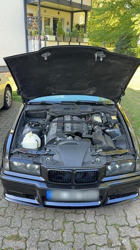 Gebraucht BMW 320 Cabriolet Performance 150 PS (110 kW) 1996 Schwarz Cabrio