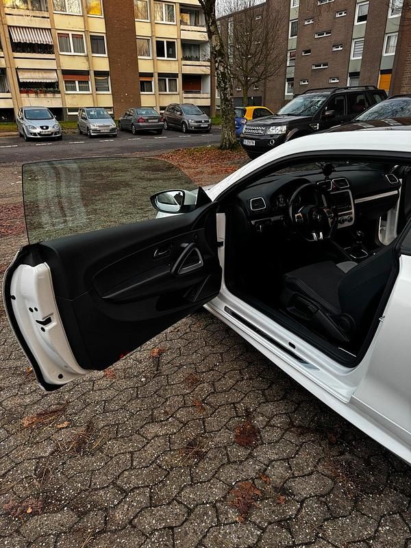 Gebraucht VW Scirocco Life 122 PS (89 kW) 2013 Weiß Coupé
