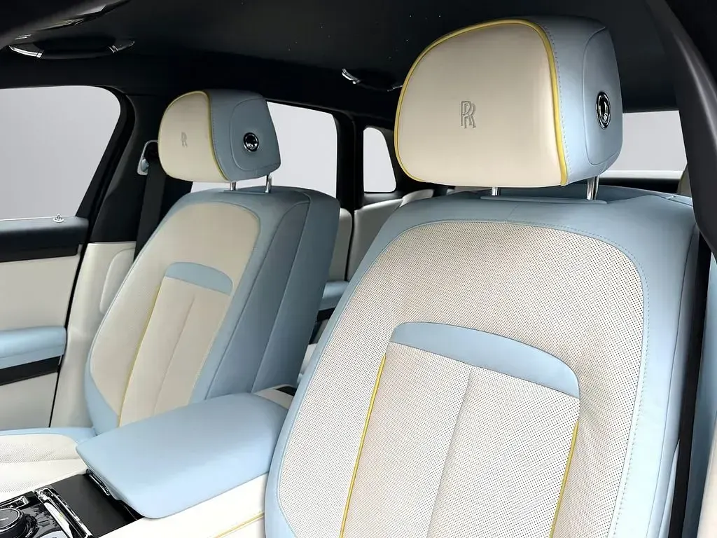 Gebraucht Rolls Royce Ghost 571 PS (419 kW) 2024 Gelb Limousine