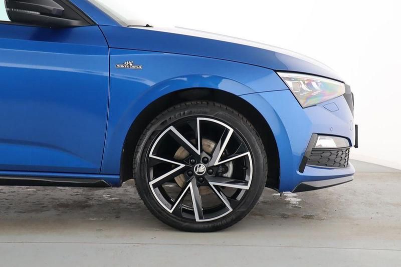 Gebraucht Skoda Scala Monte Carlo 150 PS (110 kW) 2021 Raceblau metallic Kleinwagen