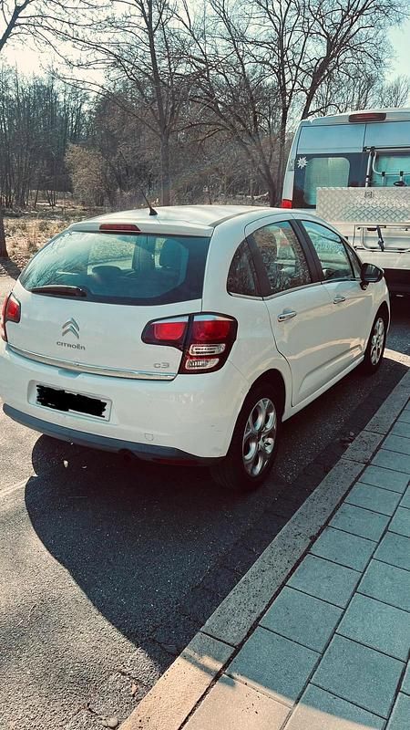 Gebraucht Citroën C3 68 PS (50 kW) 2014 Weiß Kleinwagen
