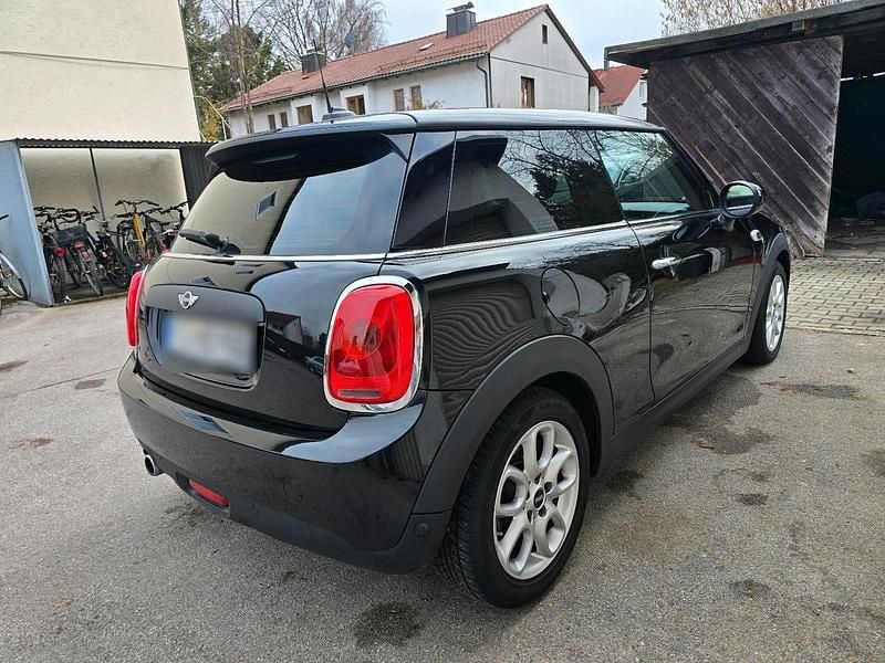 Gebraucht Mini ONE 102 PS (75 kW) 2016 Schwarz Kleinwagen