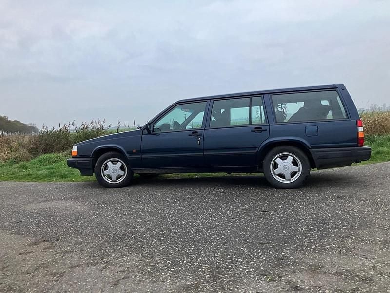Blau Gebraucht 1995 Volvo 940 Kombi | 3.000 € - Bild 1/2