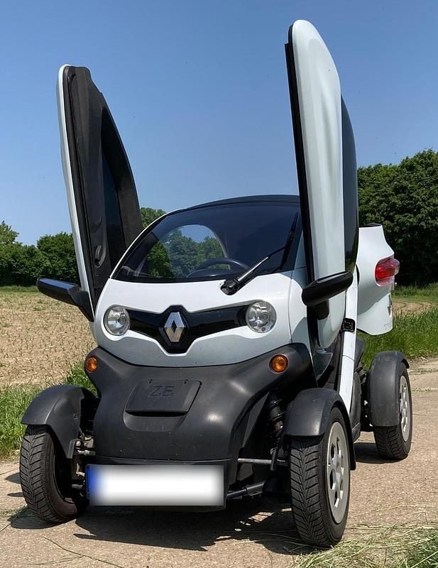 Gebraucht Renault Twizy 11 kW (15 PS) 2016 Weiß Kleinwagen
