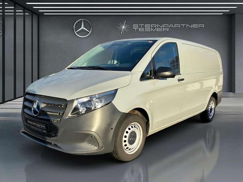 Gebraucht Mercedes Vito 102 PS (75 kW) 2024 Alpingrau Van