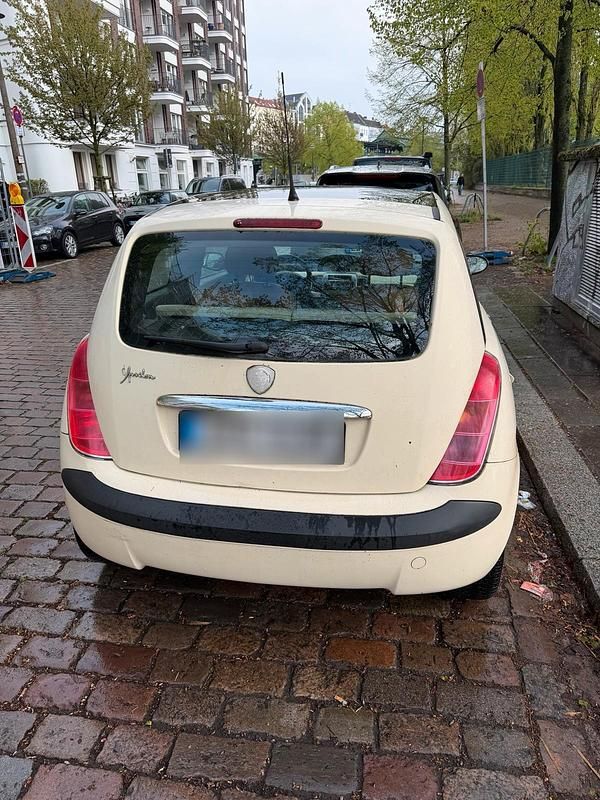 Brugt Lancia Ypsilon 60 HK (44 kW) 2004 Gul Hatchback